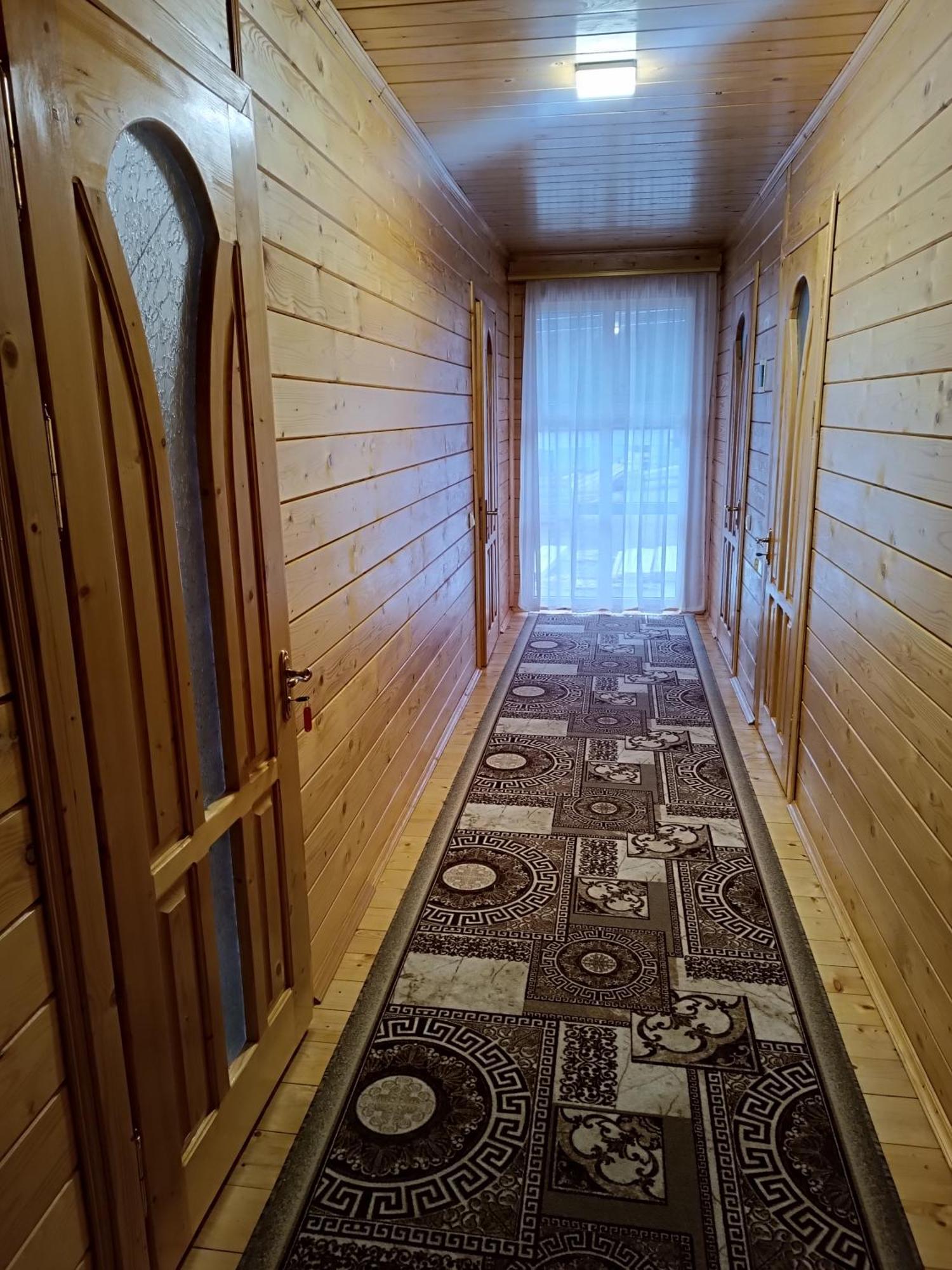Apartamento Гірська Роса Verkhniy Yasenov Exterior foto